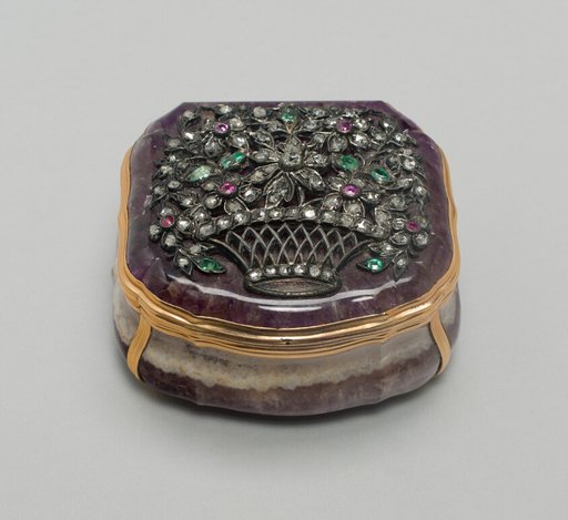 Snuff Box