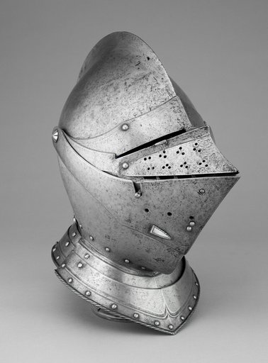 Close Helmet