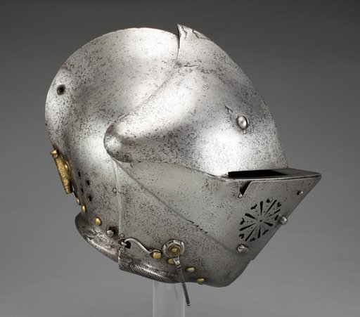 Close Helmet for the Tourney