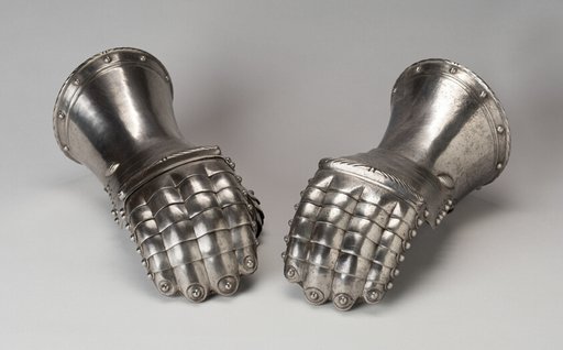 Pair of Mitten Gauntlets