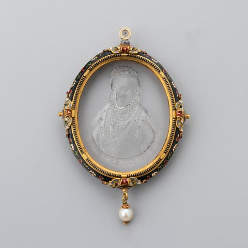 Pendant with Intaglio Portrait of Anna of Austria in Enameled Frame