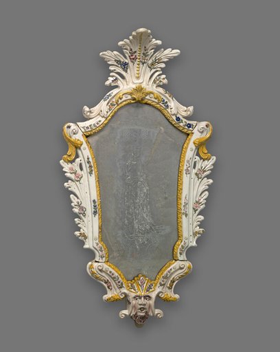 Mirror: Female Harlequin