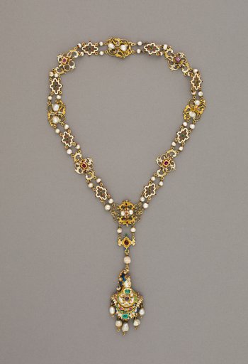Pendant Necklace