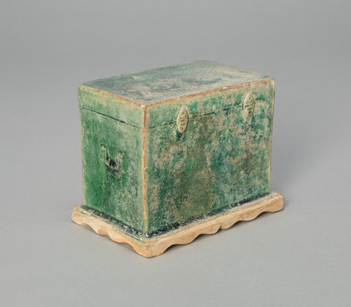 Miniature Trunk (Mingqi)