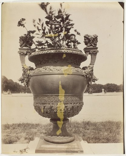 Versailles, Vase par Ballin