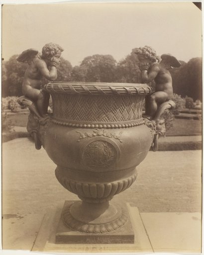 Versailles, Vase par Ballin