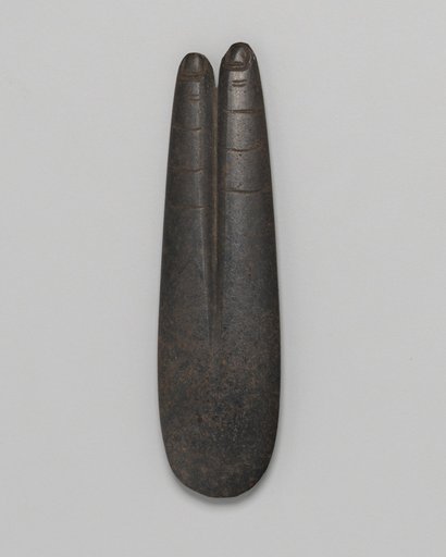 Amulet of Two Fingers