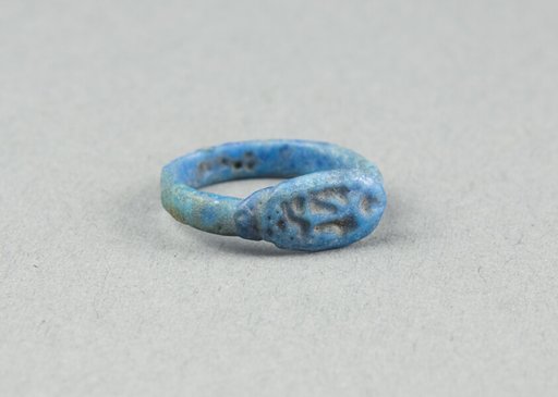 Ring: Usermaatre-Setepenre (Ramesses II)