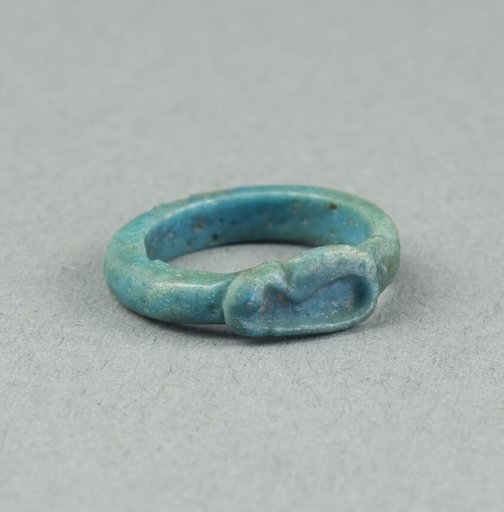Ring: Figure of Serpent Uto (?)