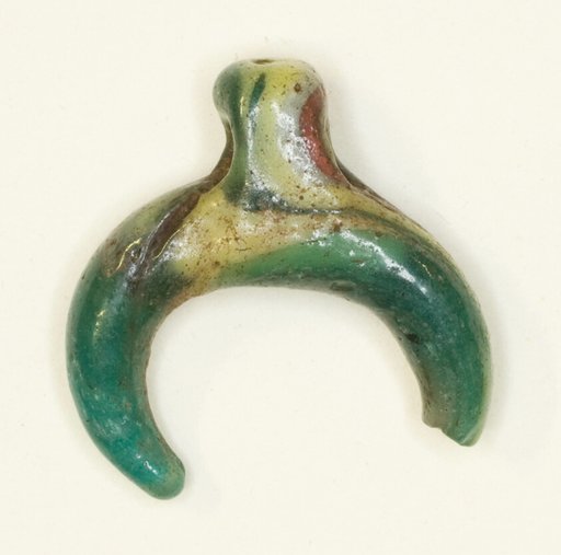 Amulet of the Lunar Crescent