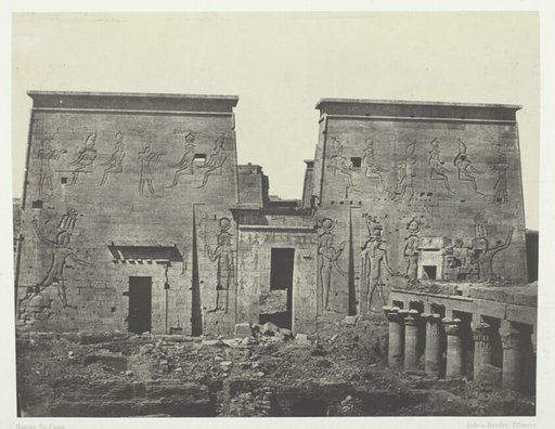 Drômos et Philônes, Grand Temple d'Isis à Pilônes; Nubie, plate 72 from the album "Egypte, Nubie, Palestine et Syrie" (1852)