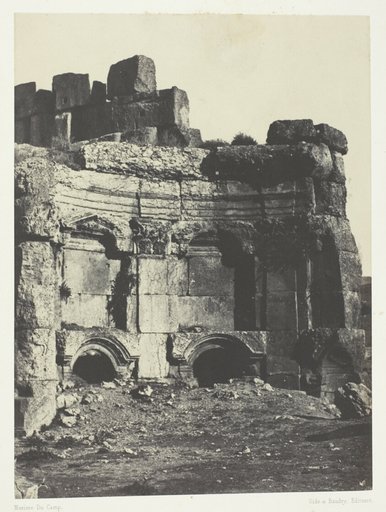 Baalbeck (Héliopolis), Hémicycle De L'Enciente Des Temples Du Soleil Et De Jupiter; Syrie