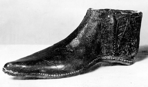 Girl's Shoe