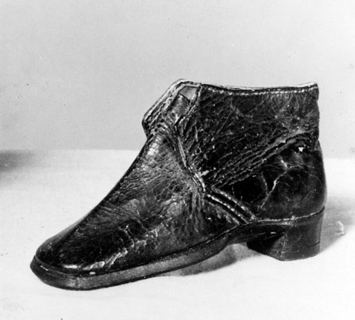 Doll's Shoe