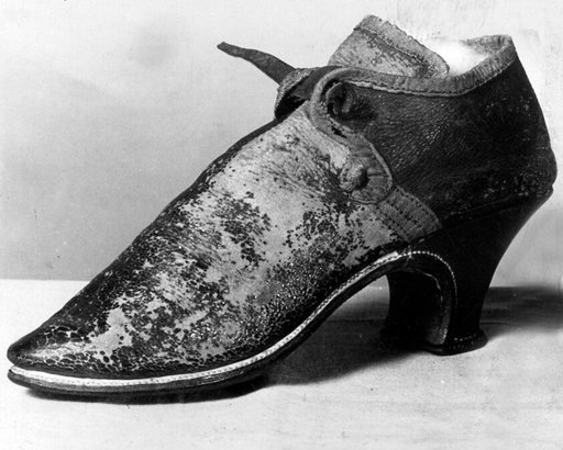 Woman's Shoe