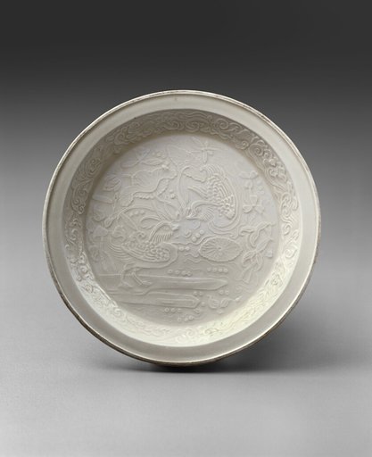 Dish with Mandarin Ducks in a Lotus Pond