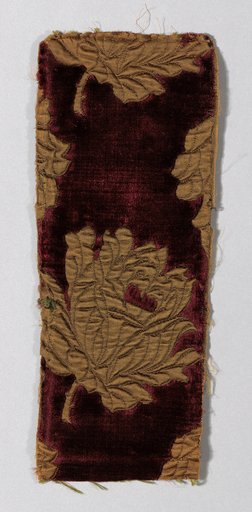 Matelasse (Pieces from dress 1923.1639a)