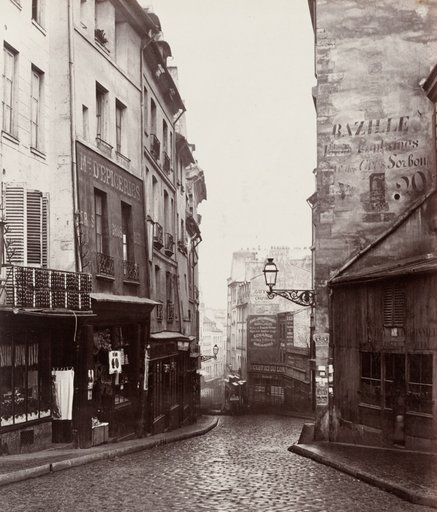 Rue de la Montagne-Sainte-Geneviève near the Intersection of Rue LaPlace (Rue de la Montagne-Sainte-Geneviève prés de carrefour de la rue LaPlace)