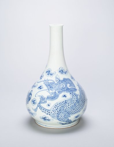Vase with Dragon Motif