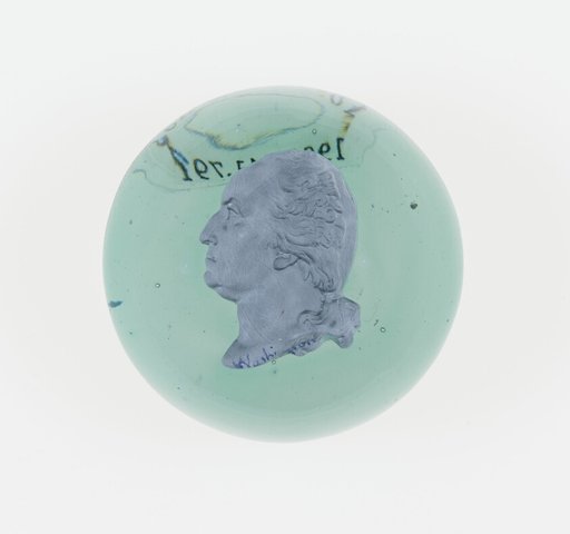 Paperweight