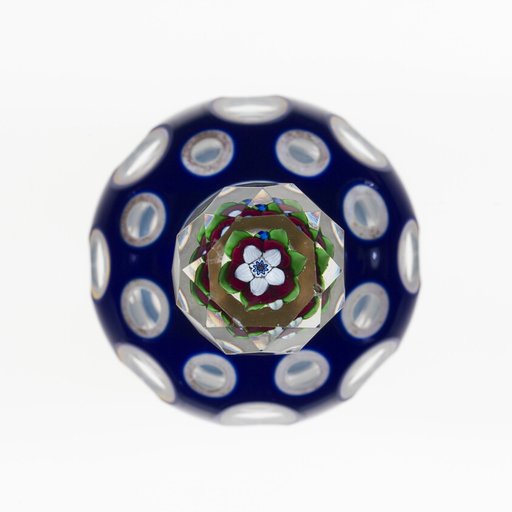 Perfume bottle