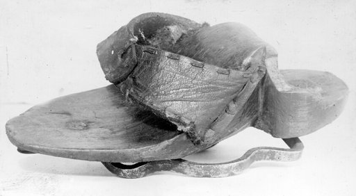 Ringed Patten (Overshoe)