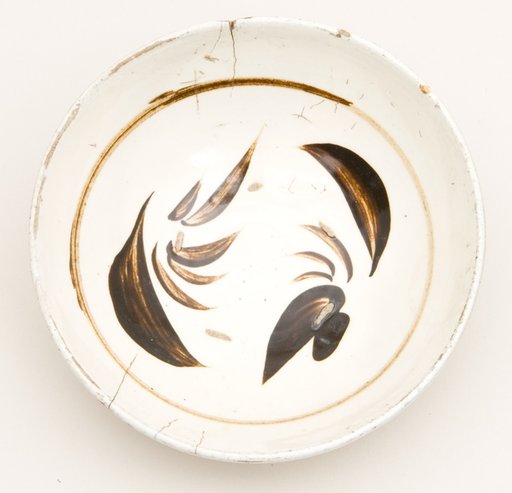 Bowl with Stylized Leaf-strokes