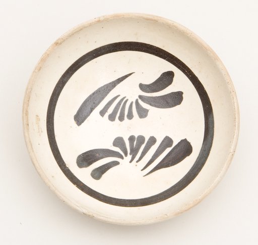 Bowl with Stylized Leaf-strokes