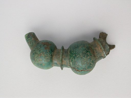 Bow Fibula