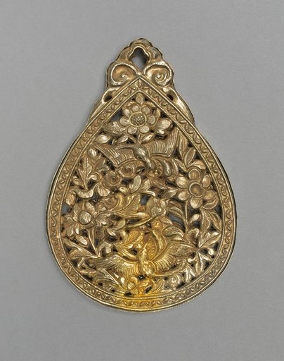 Teardrop-shaped Perfume Container with Birds, Foliage, and Flowers