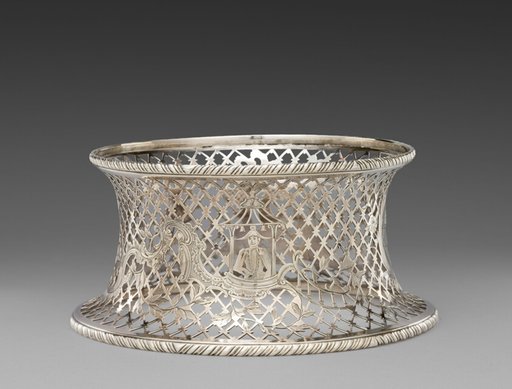 Dish Ring
