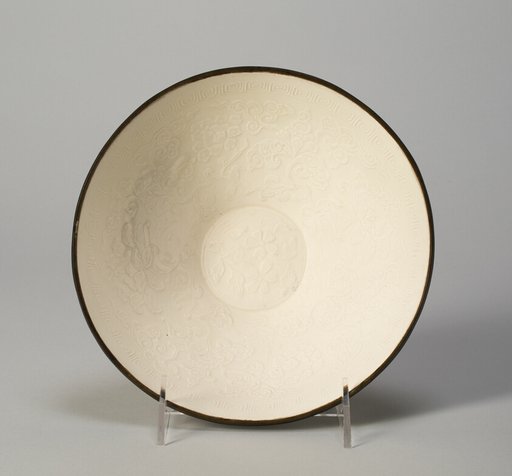 Bowl with Stylized Peony Spray