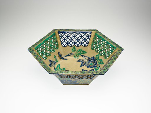Openwork Hexagonal Ko-Kiyomizu Ware Bowl