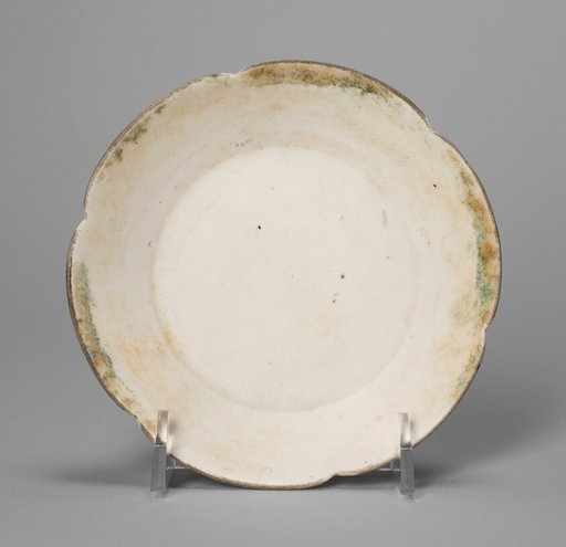Lobed Dish