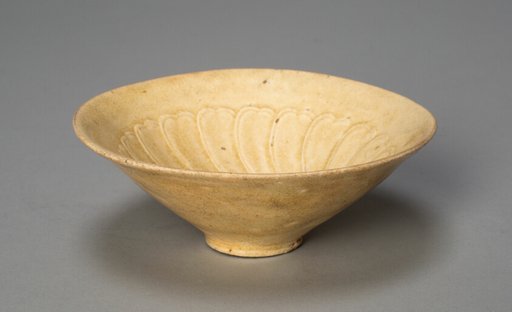 Cup with Overlapping Petals