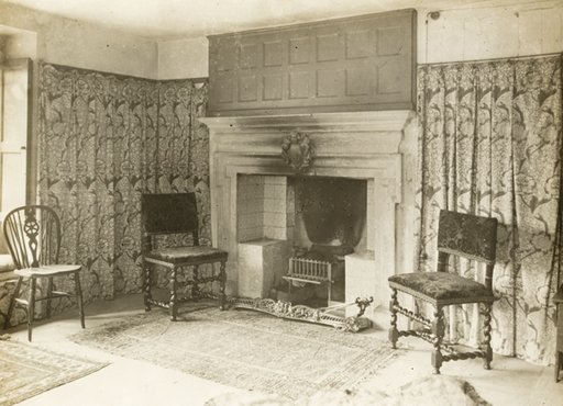 Kelmscott Manor: The Green Room