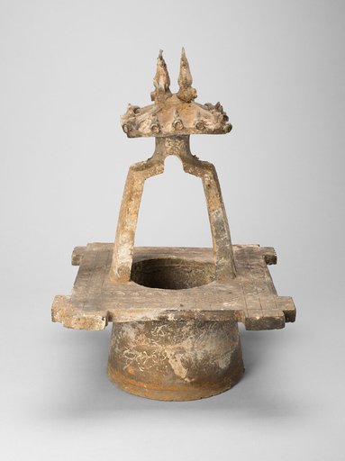 Model of a Wellhead with Roosters