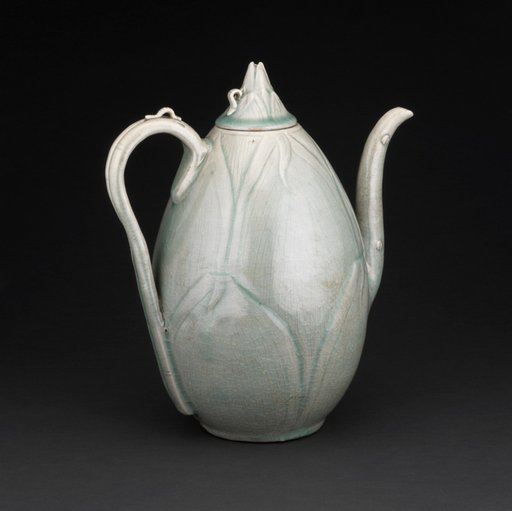 Bamboo Shoot-Shaped Ewer