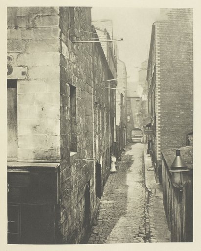 Laigh Kirk Close