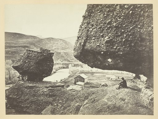 Hanging Rock, Echo City