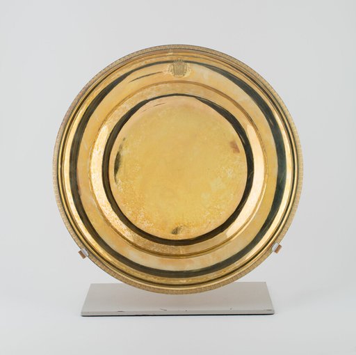 Pair of Circular Platters