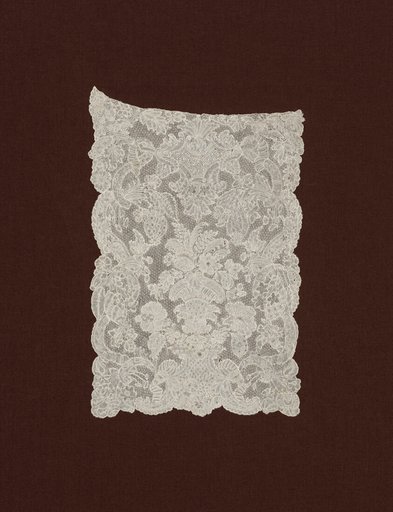 Cravat End
