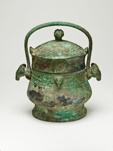 Bucket with Swing Handle