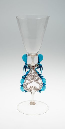 Winged Goblet (Flügelglas)