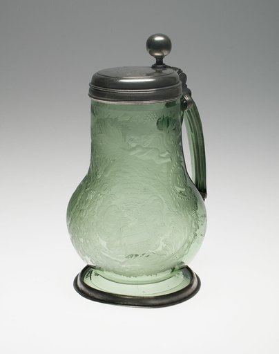 Armorial Covered Tankard