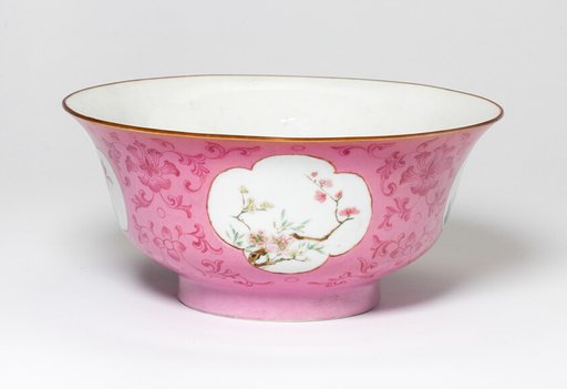 Pink-Ground Famille-Rose Bowl