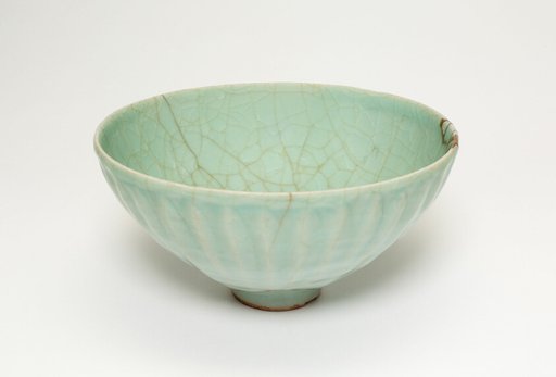 Fluted Bowl