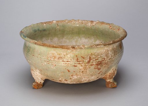 Tripod Bowl