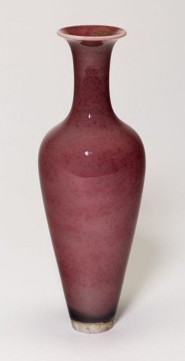 Vase with Eloganted Ovoid Shape