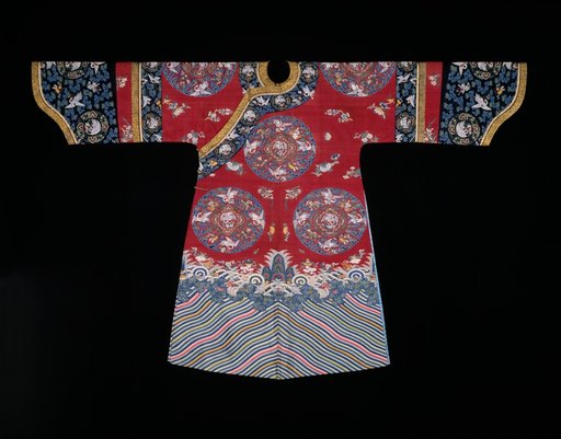 Woman's Long Pao (Formal Domestic Robe)